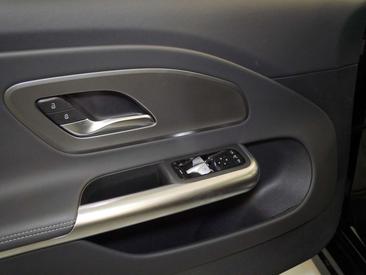 Mercedes CLA Berline 250 — photo 12