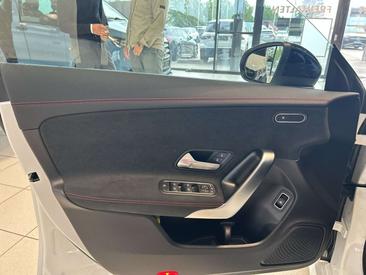 Mercedes CLA Berline 250 E — photo 10