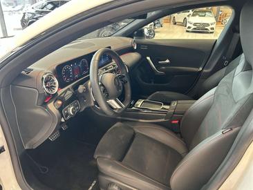 Mercedes CLA Berline 250 E — photo 11