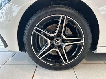 Mercedes CLA Berline 250 E — photo 12