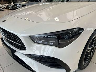 Mercedes CLA Berline 250 E — photo 13