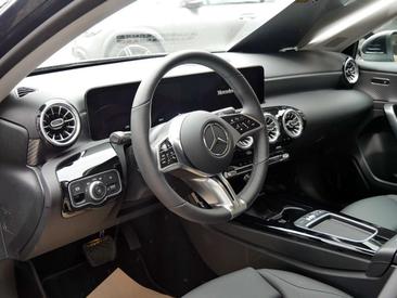 Mercedes Classe A Berline 200 4MATIC — photo 11