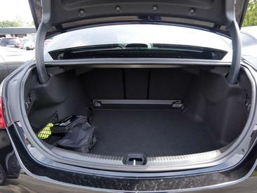 Mercedes Classe C Berline 220 D — photo 8