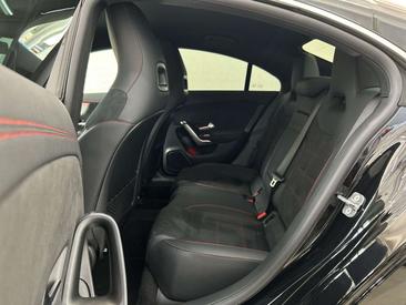 Mercedes CLA Berline 200 — photo 15