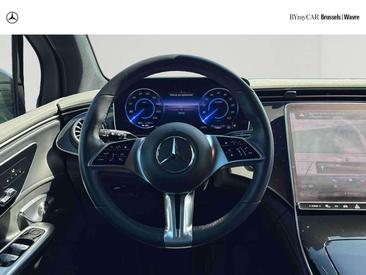 Mercedes EQE SUV 350+ Star Edition — photo 7