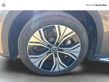 Mercedes EQE SUV 350+ Star Edition — photo 15