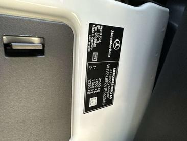 Mercedes Sprinter Van 316 D — photo 5