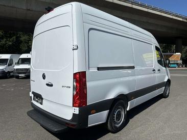 Mercedes Sprinter Van 316 D — photo 2