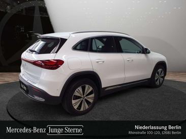 Mercedes EQA 250 — photo 6