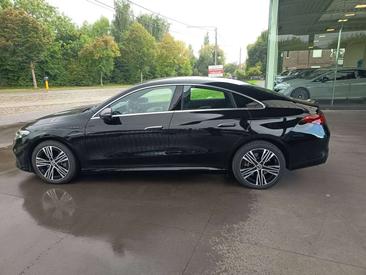 Mercedes CLA Berline 250 — photo 10