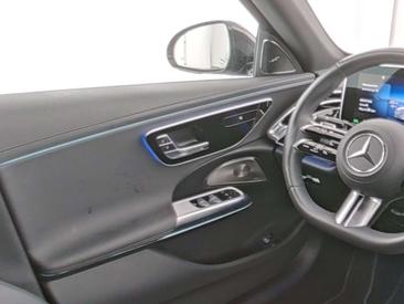 Mercedes Classe E Berline 300 E — photo 8