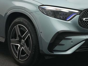 Mercedes GLC 300 D — photo 8