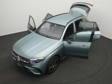 Mercedes GLC 300 D — photo 13