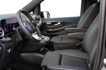 Mercedes EQV Van 300 Long — photo 7