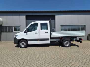 Mercedes Sprinter Van 316 D — photo 7