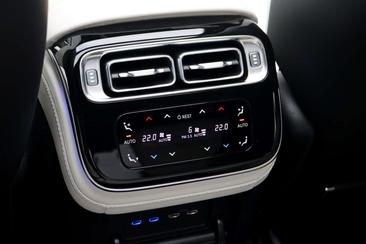 Mercedes Classe S Berline 580 E — photo 35