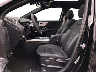 Mercedes GLA 200 — photo 8