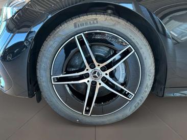 Mercedes Classe E Berline 200 — photo 6