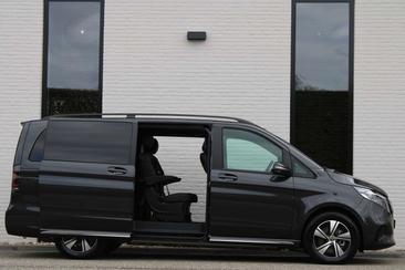 Mercedes EQV Van 300 Long — photo 13