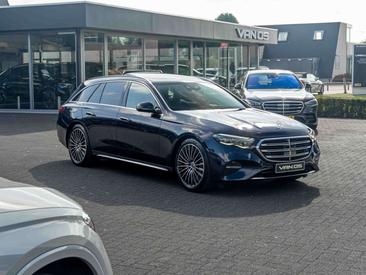 Mercedes Classe E Berline 300 E — photo 15