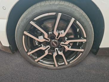 Mini Cooper Electric Berline Cooper SE — photo 9