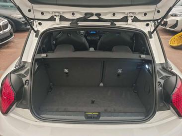Mini Cooper Electric Berline Cooper SE — photo 18