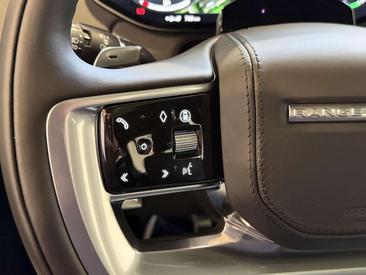 Land Rover Range Rover P550e — photo 24
