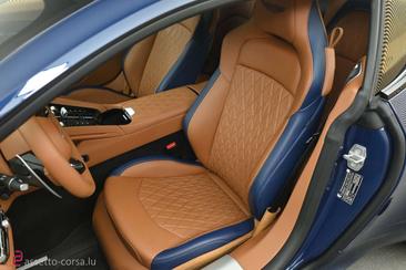 Aston Martin DB12 V8 — photo 9