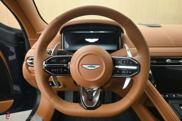 Aston Martin DB12 V8 — photo 12