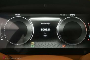 Aston Martin DB12 V8 — photo 13