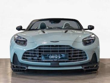 Aston Martin DB12 V8 — photo 6