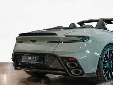 Aston Martin DB12 V8 — photo 7