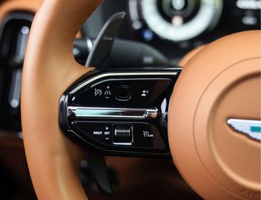 Aston Martin DBX 707 — photo 35