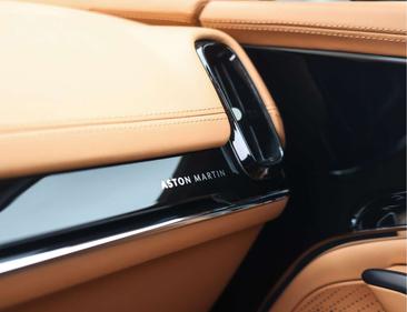Aston Martin DBX 707 — photo 43