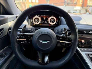 Aston Martin DB12 V8 — photo 9