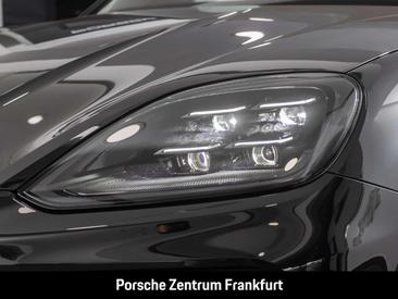 Porsche Cayenne III Turbo — photo 9