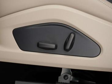 Porsche Macan Electrique — photo 13