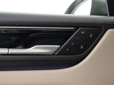 Porsche Macan Electrique — photo 16