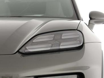 Porsche Macan Electrique — photo 21