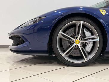 Ferrari 296 GTS — photo 5