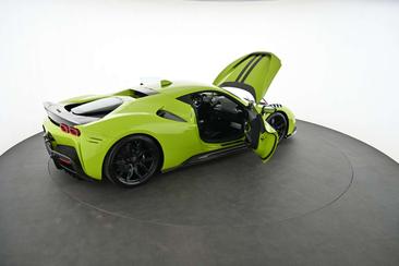Ferrari SF90 Stradale — photo 48