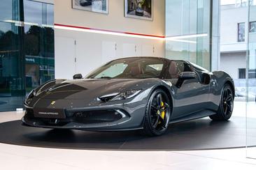 Ferrari 296 GTS — photo 7
