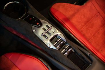 Ferrari 296 GTS — photo 16