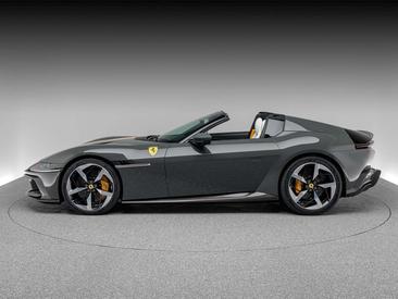 Ferrari 12Cilindri Spider — photo 2