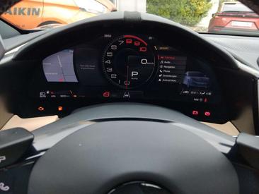 Ferrari Roma Spider — photo 15