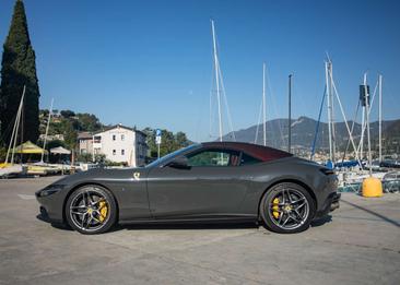 Ferrari Roma Spider — photo 9