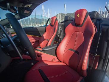 Ferrari Roma Spider — photo 11