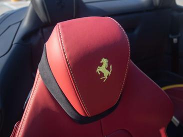 Ferrari Roma Spider — photo 12
