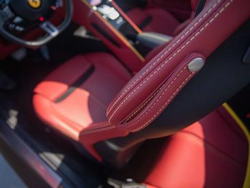 Ferrari Roma Spider — photo 19
