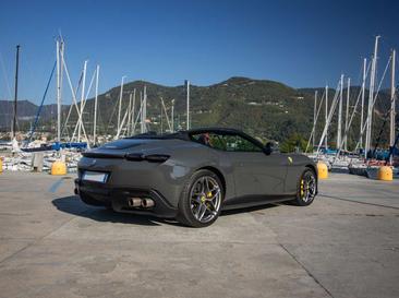 Ferrari Roma Spider — photo 24